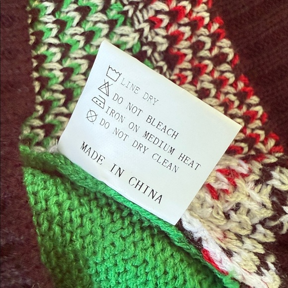 Christmas Sweater Colorful Knit Acrylic Sweater small - Picture 6 of 6